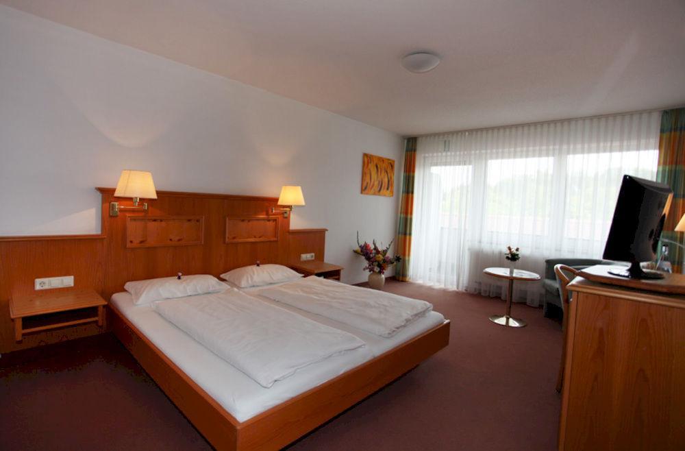 Roggenbeuren Trip Inn Landhotel Krone מראה חיצוני תמונה